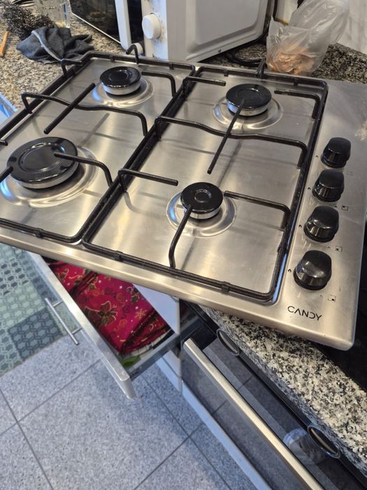 Forno e placa num só