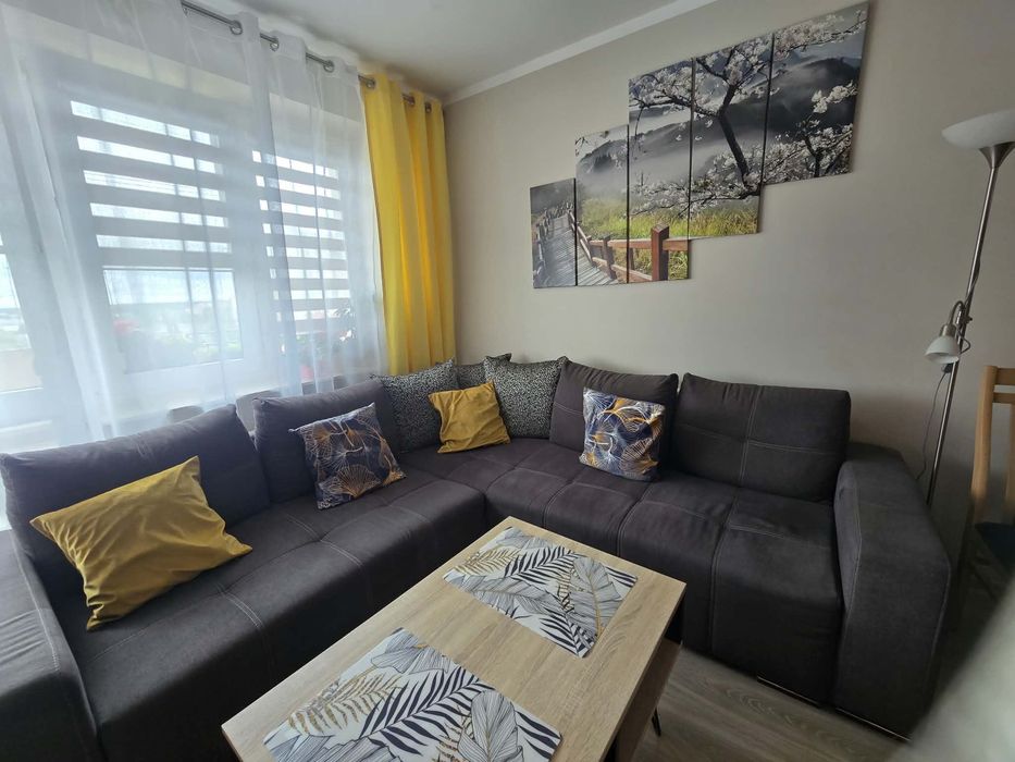 Narożnik w bardzo dobrym stanie kolor grafit 250/250 cm