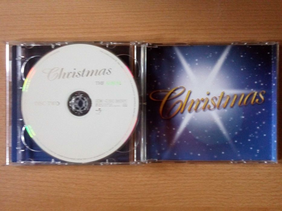 Christmas - The Album 2xCD - JonBon Jovi Sade Bryan Adams Abba Kate Bush Elton John Temptations Michael Jackson Beach Boys Roy Orbison Sinéad O'Connor