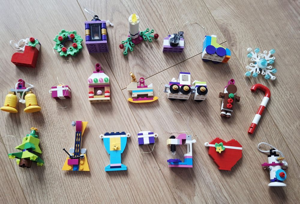 Bombki, zawieszki na choinkę Lego