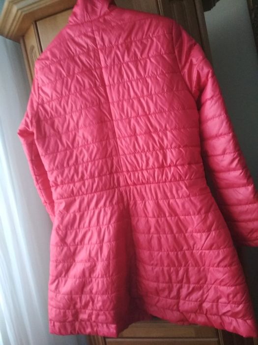 Płaszcz pikowany lekko ocieplany