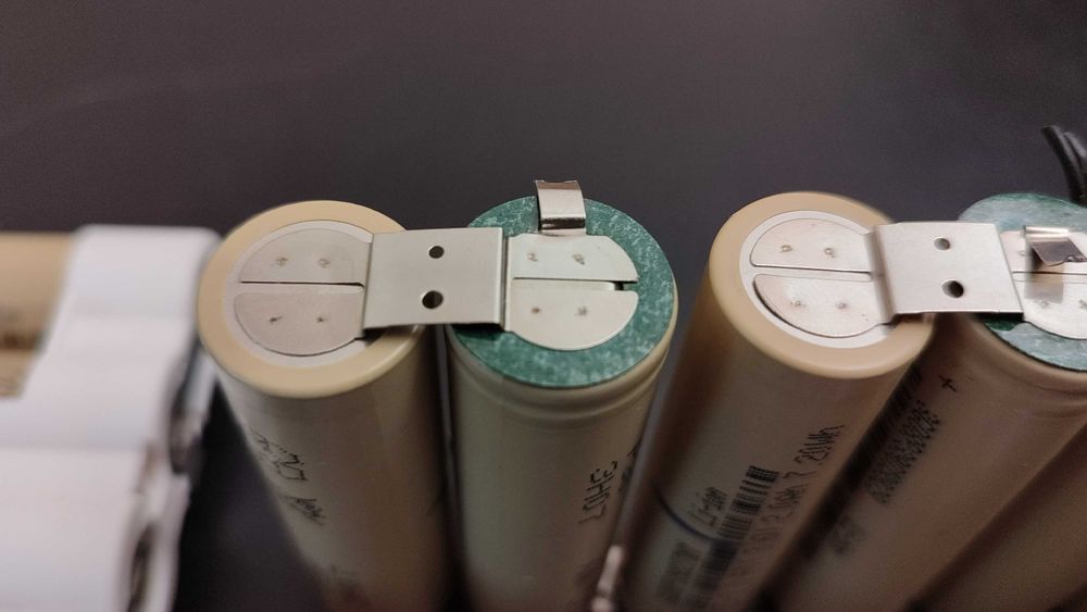 Аккумулятор Li-ion 18650 3,6В  2Ah або збірка 7S1P