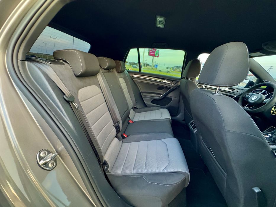 Volkswagen Golf R 2015