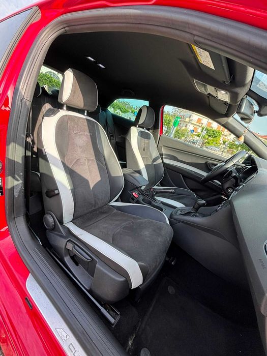 SEAT Leon — fotografia 5