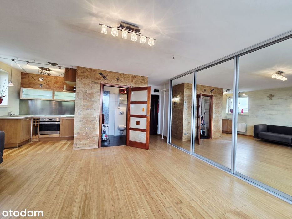 Atrakcyjna kawalerka na Bielanach z panoramicznym widokiem