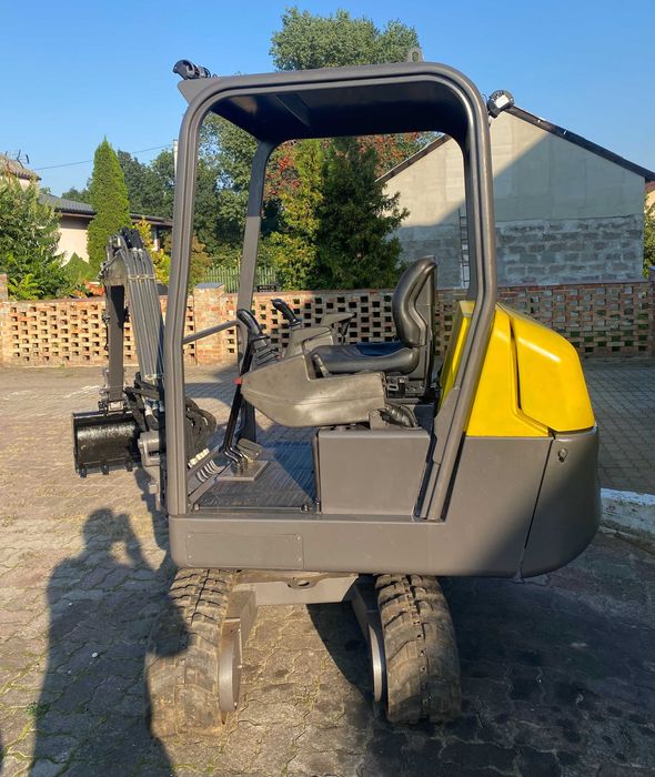 pompa jazdy mini ladowarka naprawa koparka Wacker serwis