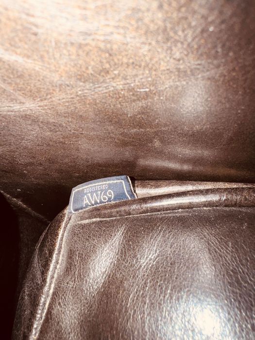 Zestaw ekskuzywnych kanap skórzanych