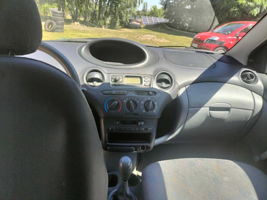 Toyota Yaris 1.0