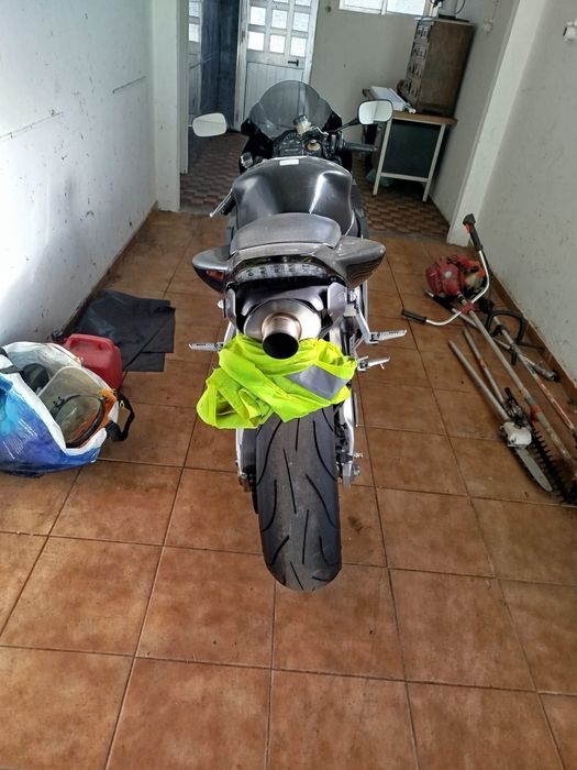 Honda cbr 1000rr Fireblade 2004 - 34mil km