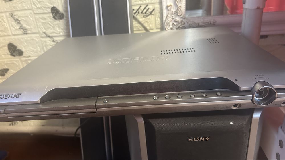 Музыкальный центр Sony