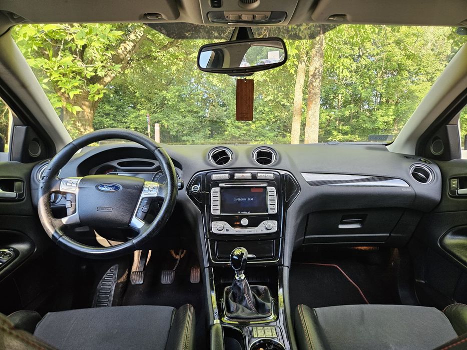 Ford Mondeo  MK4