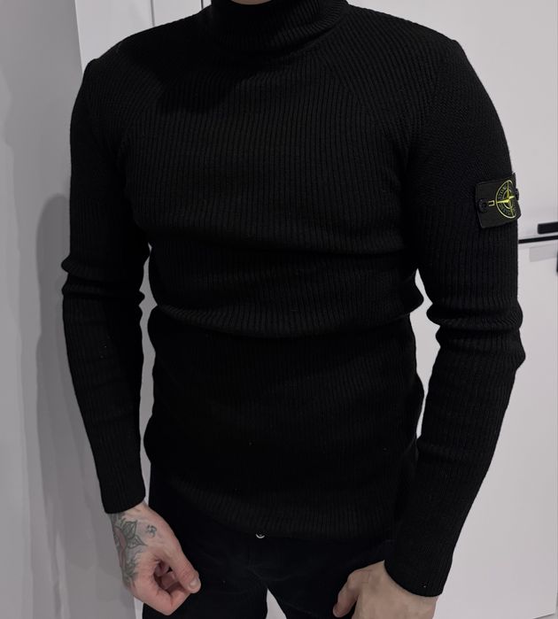 Stone Island стильний гольф / водолазка, чорний, розмір S