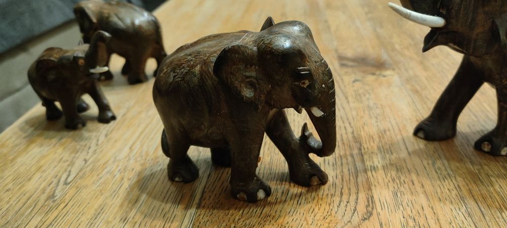 Hebanowe słoniki 4szt, 792g