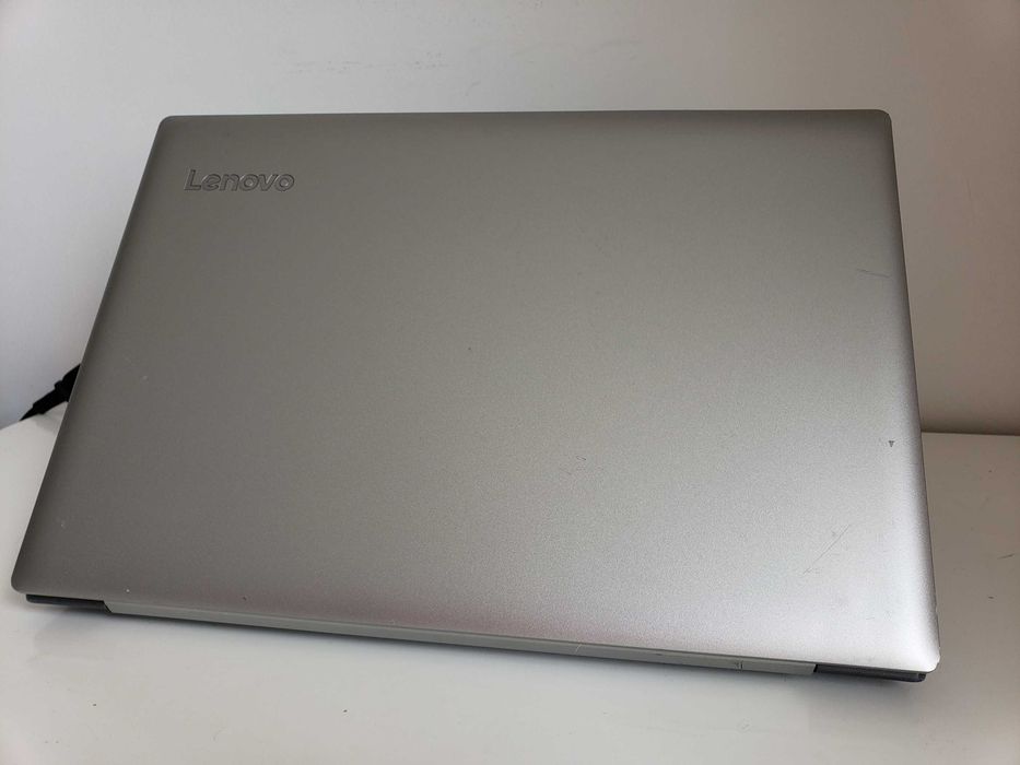 Ноутбук Lenovo IdeaPad 320-15IKB / i5-7200U / 8GB DDR4 / SSD 240GB