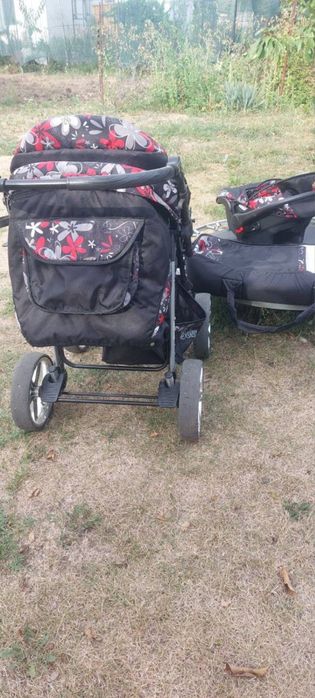 Коляска для ребенка