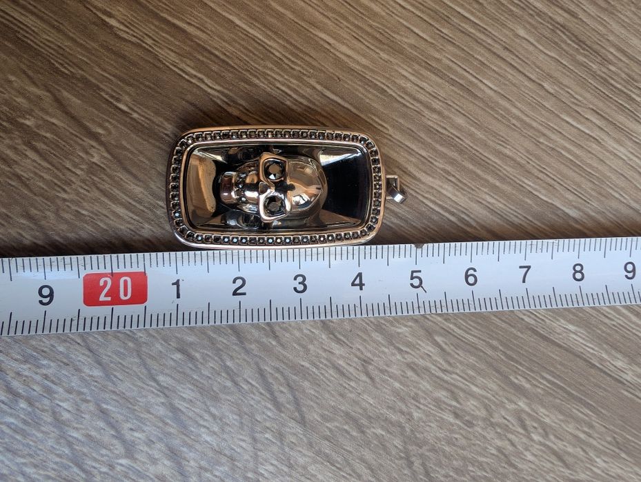 Кулон череп Swarovski