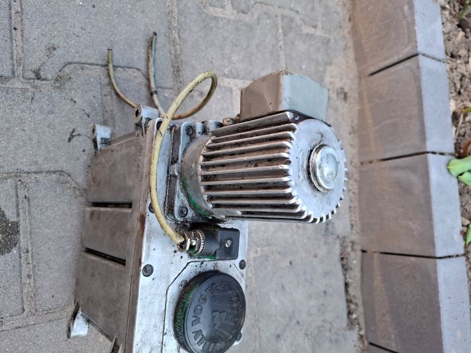 Pompa smarowania Willy Vogel MFE 2/B4