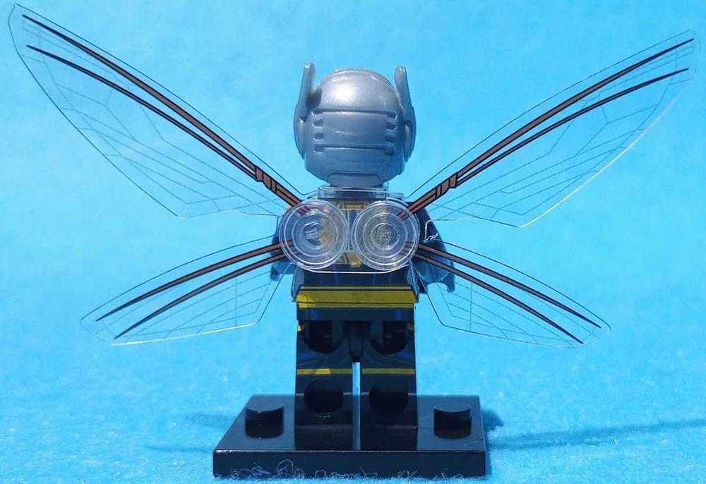 Wasp    (Marvel)64739030990722123