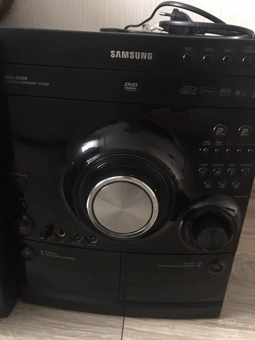 Музыкальный центр Samsung