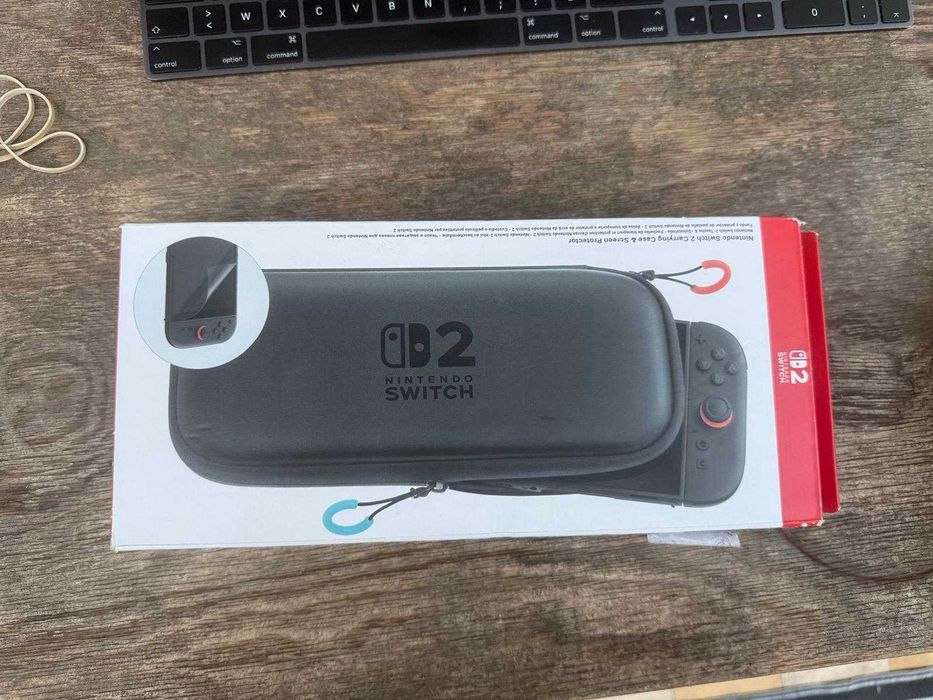 Nintendo Switch 2 Carrying Case & Screen Protector