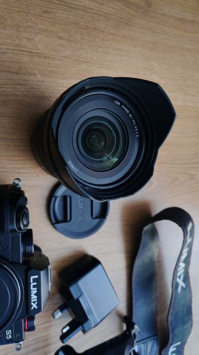 Lumix s5 + obiektyw 20-60