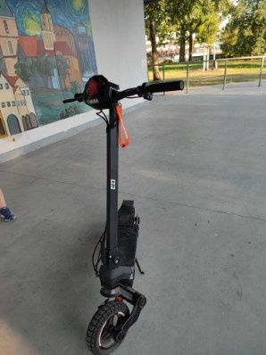Kukirin g3 pomalowany