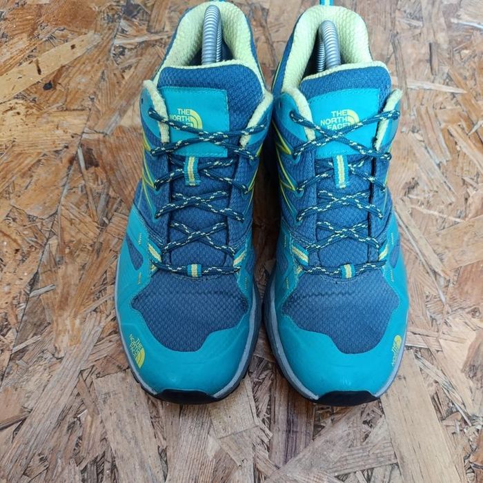 Трекінгові кросівки The North Face 40.5