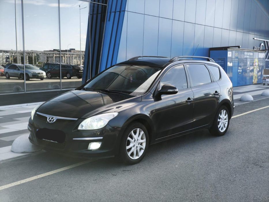 Автомобіль HYUNDAI I30 2009р. 1.6дизель. НЕ ФАРБОВАНИЙ. МАЄ ОДНОГО ВЛАСНИКА.