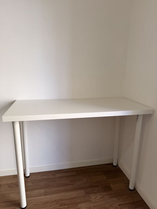 Secretaria a venda .
