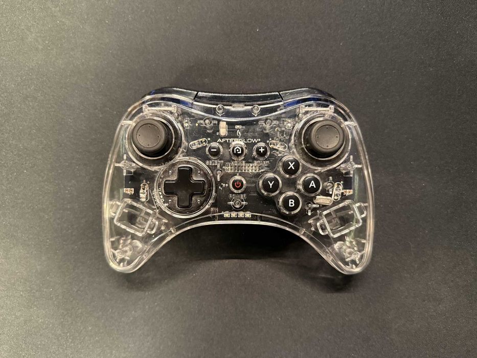 Comando Wii U - PDP Afterglow Pro (c/ Iluminação LED) - Wireless