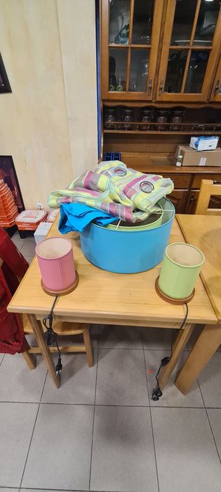 Vendo candeeiros de quarto