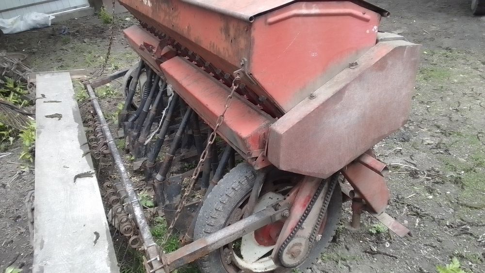 Продам сівалку на ходу
