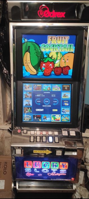 Игровой двухмониторный автомат с оригинальной платой Igrosoft 16 игр