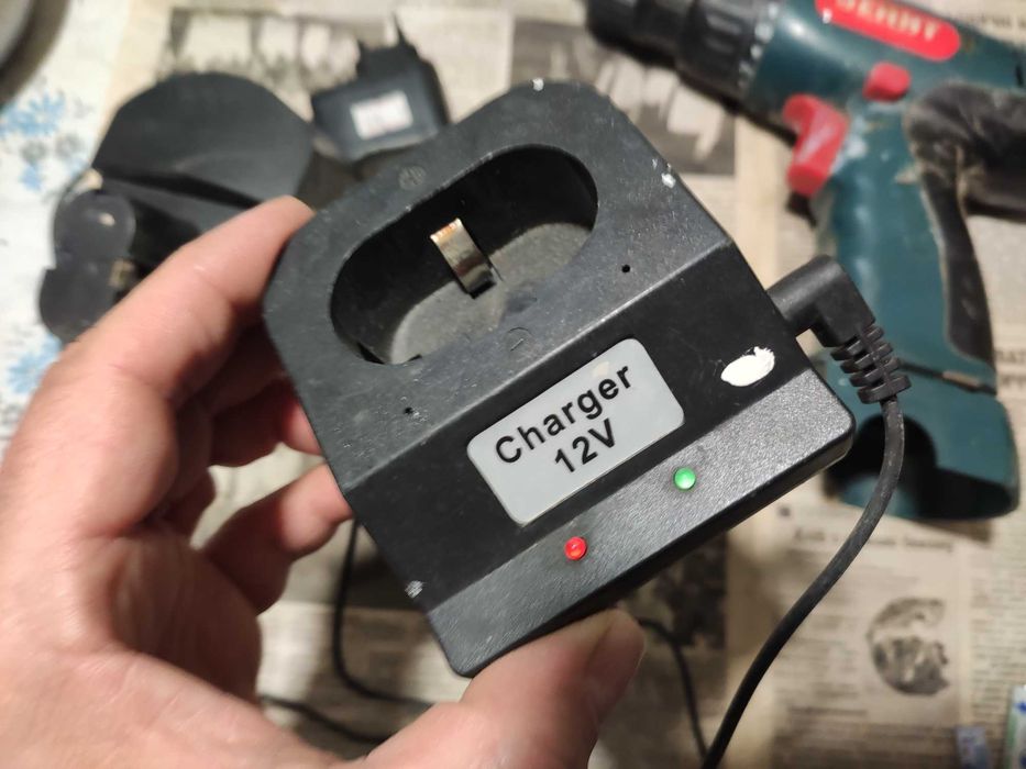 Шуруповерт аккумуляторный ЗША-12 и зарядное устройство ОЛХ доставка