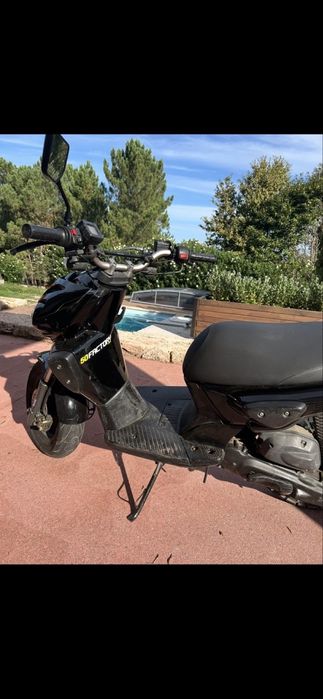 Yamaha slider