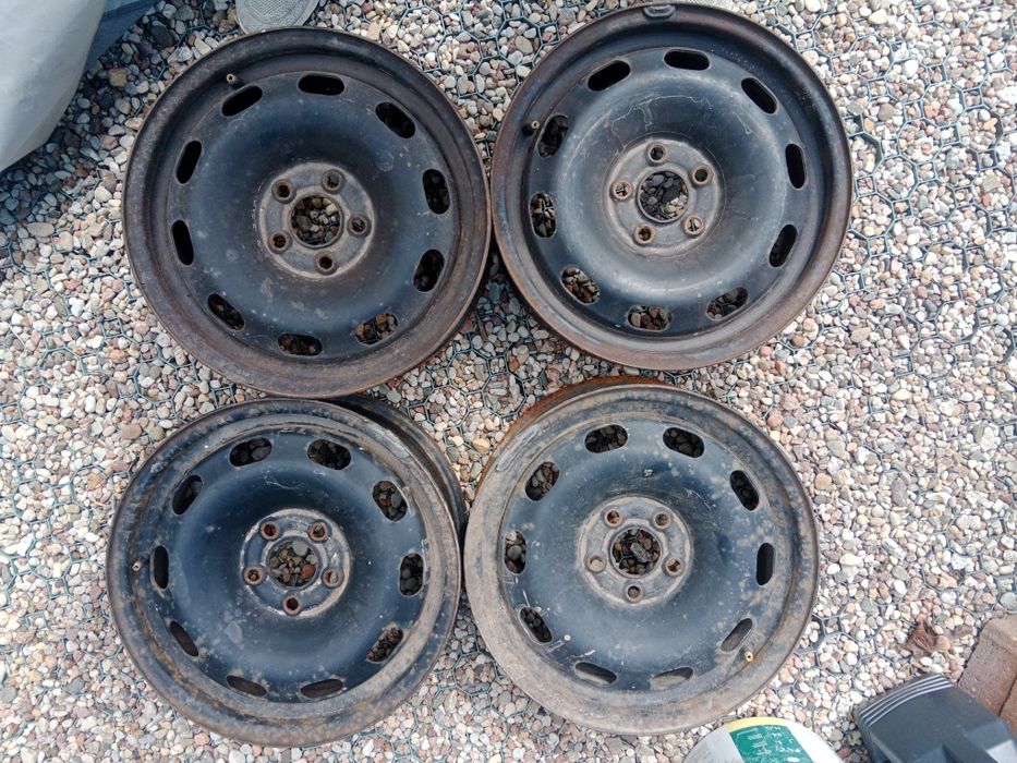 Opony ,felgi kapsle skoda vw