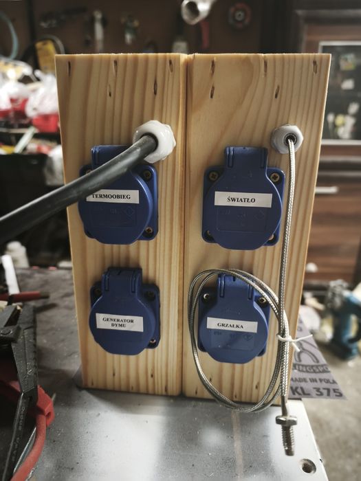 Sterownik do wędzarni elektrycznej