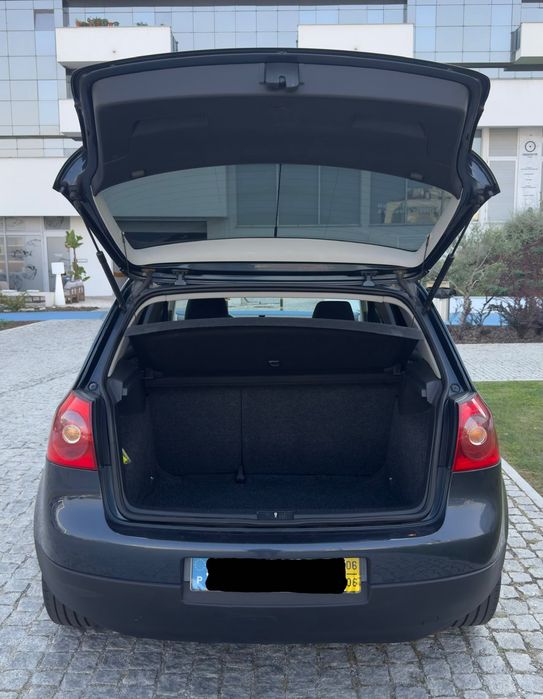 Volkswagen Golf V 1.4 Gasolina (2006) | IPO e IUC em Dia | 221.000 km
