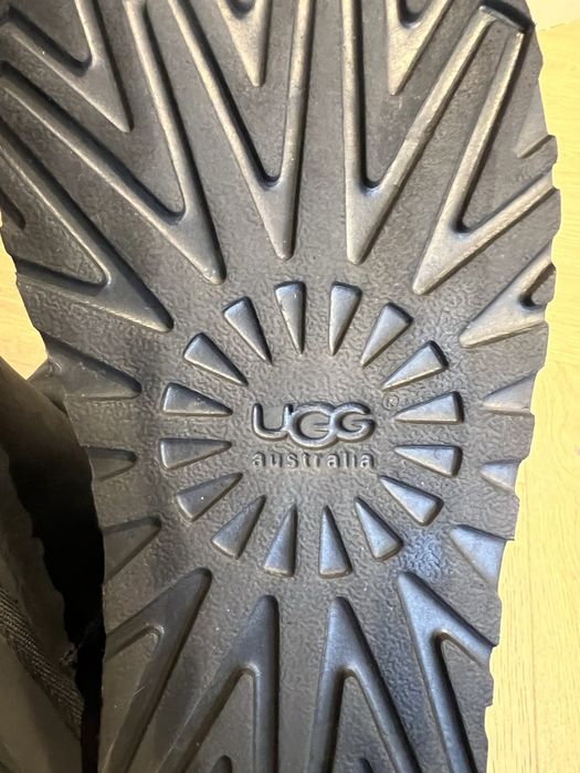 Ugg Australia r. 38 czarne śniegowce buty