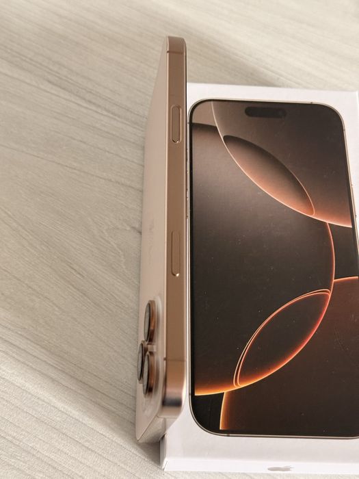 Apple iPhone 16 Pro Max 256Gb Desert Titanium Neverlock