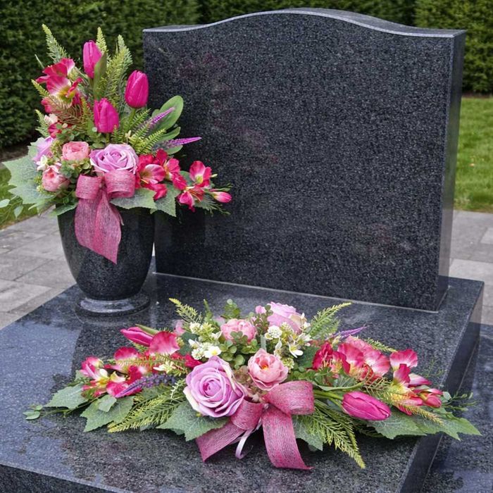 Komplet kompozycji kwiatowych na grób stroik wkład do wazonu W237