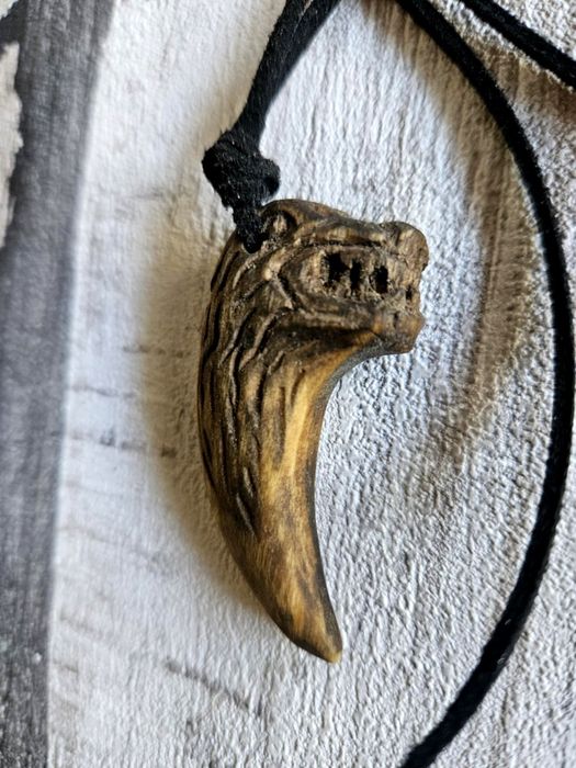 Duży wisior skandynawski wilk Fenrir kieł wikingów amulet talizman XL
