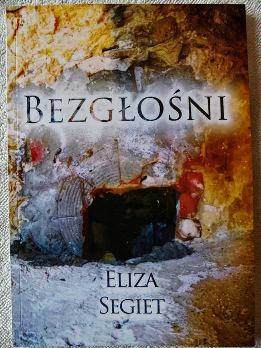 Bezgłośni Eliza Segiet