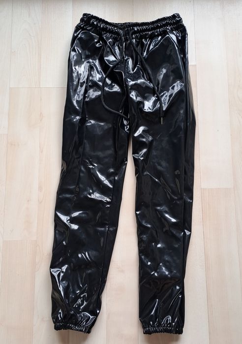 Spodnie lakierowane lateks latex 38