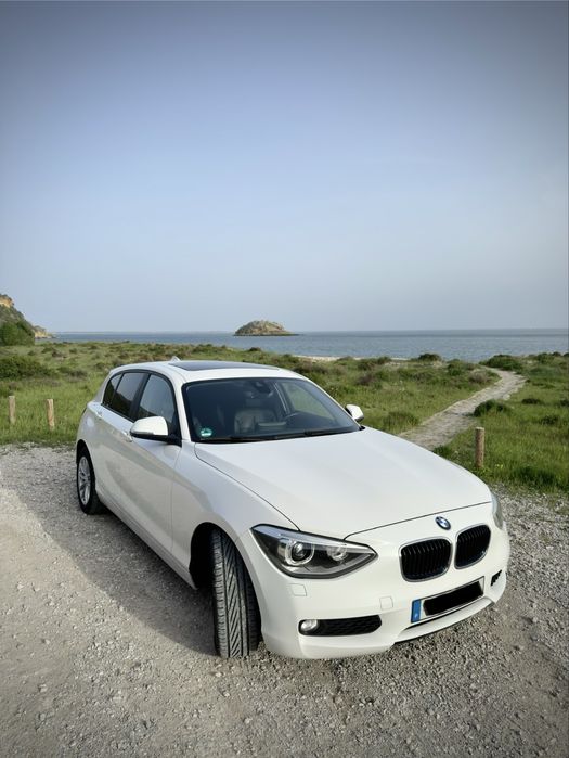 BMW 118i - c/ certificado bmw
