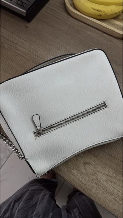 сумка Guess. Оригінал