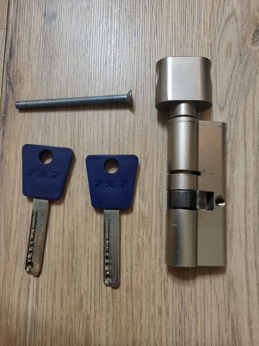 Циліндр Mul-T-Lock 76 мм  ключ/тумблер 2 кл
