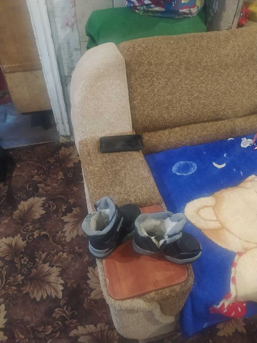 Зимові сапожкі для хлопчика.