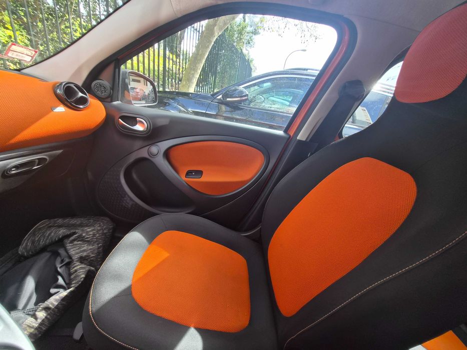 Smart ForFour 0.9 Passion | 90cv | 4 lugares | Caixa Manual | Cabrio