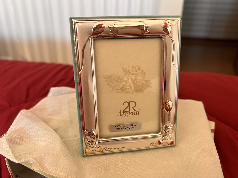 30% PROMO - Small New Frame with Silver Case - New / NEW